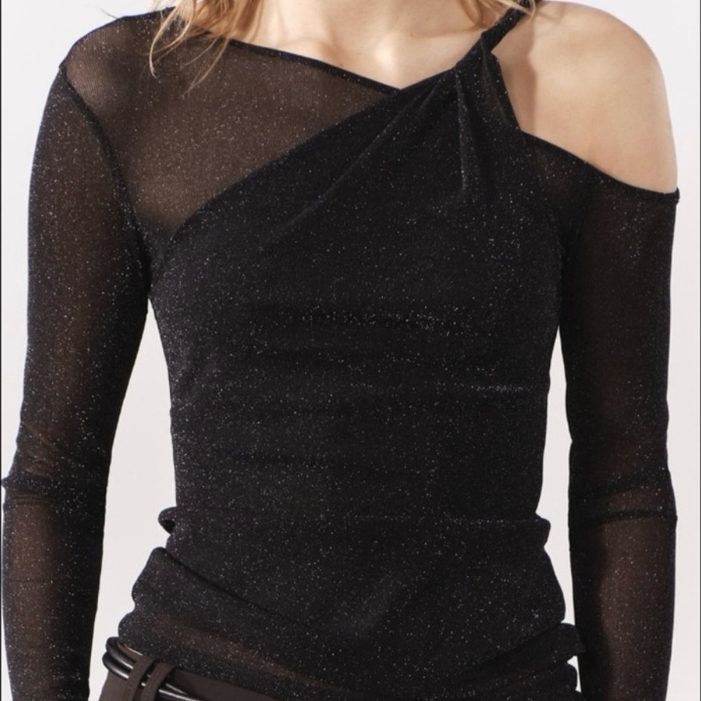 Zara Metallic Thread Polyamide Blend Top